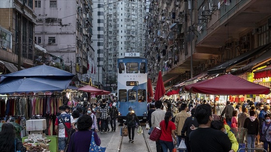 Hong Kong'da hükümete bağlılık yemini sözleşmesini imzalamayan kamu görevlileri işten çıkartılacak