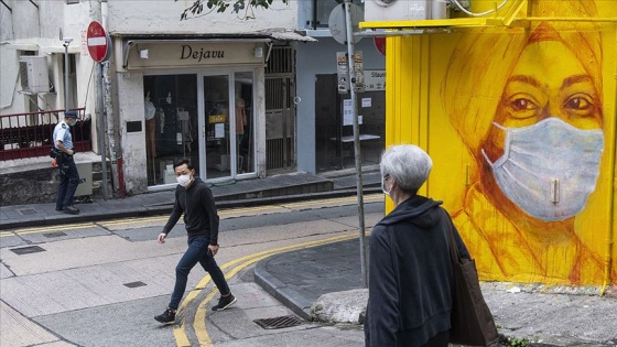 Hong Kong'da Kovid-19 salgınının gölgesinde üniversiteye giriş sınavları düzenleniyor