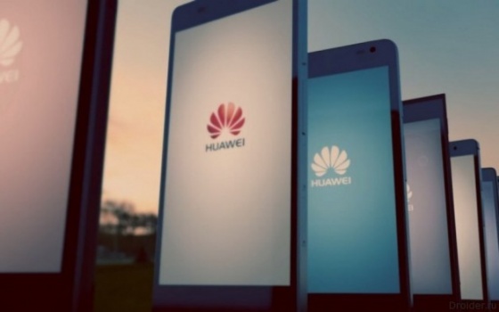 Huawei, D8 tepe modeli geliyor!