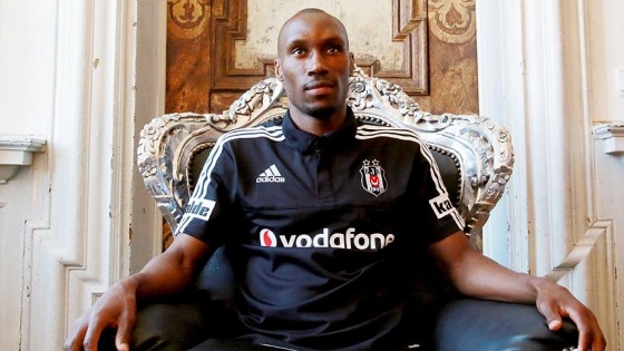 Hutchinson yılın futbolcusu seçildi