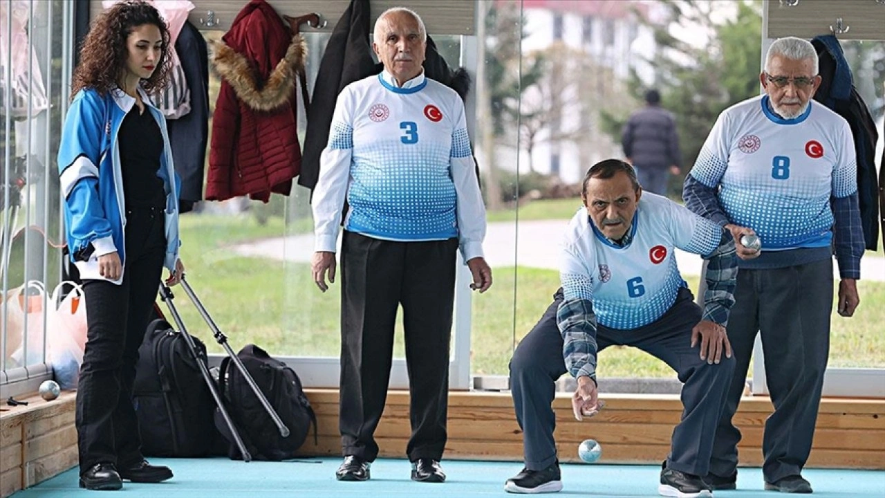 Huzurevi sakinleri vefat eden kaptanlarının "kupa" hayalini gerçekleştirmek istiyor