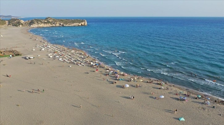 İç pazarı hareketlendiren tatil, turizm sektörüne "çifte bayram" yaşatıyor