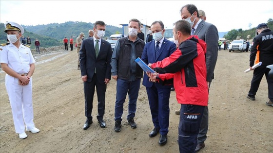 İçişleri Bakan Yardımcısı Çataklı Giresun'daki sel bölgesinde incelemede bulundu