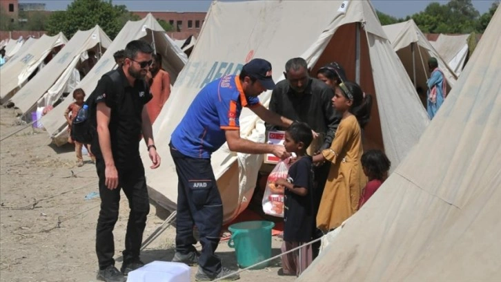 İçişleri Bakanı Soylu, Pakistan için 6 