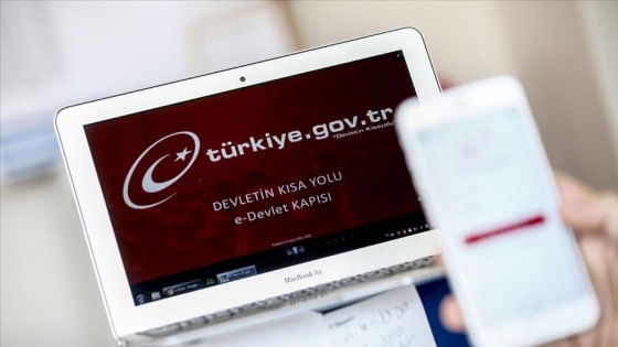 İçişleri Bakanlığı: Vatandaşlar evlerinden 'Açık Kapı' ve 'e-Başvuru' üzerinden