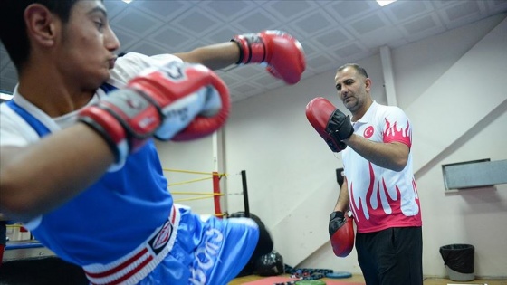 Iğdır'da Kızılkuş ailesi dünyanın zirvesine sporcu yetiştiriyor