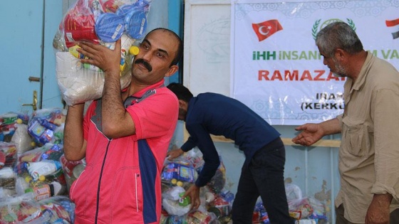 İHH'dan Kerkük'teki mültecilere ramazan yardımı
