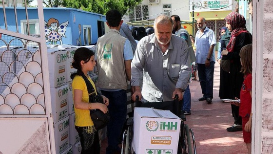 İHH'dan Kilis'teki Suriyeli ailelere yardım