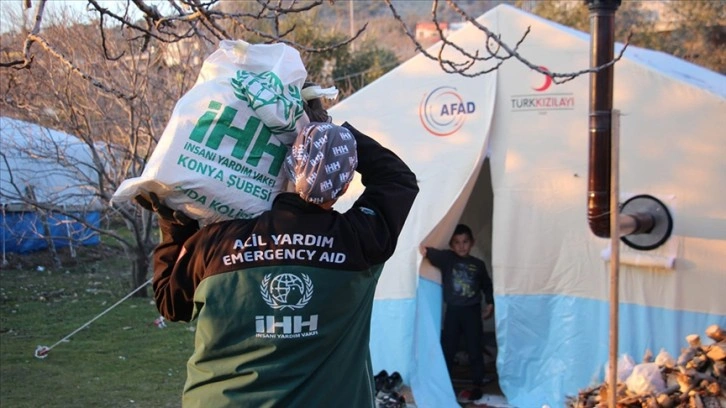 İHH deprem bölgesinde 7 bin 21 görevliyle faaliyette bulundu