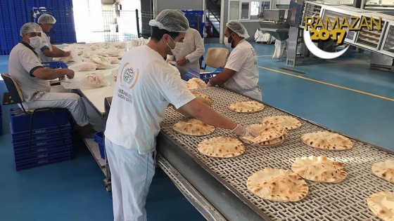 İHH ramazanda Suriye'ye 3,5 milyon ekmek ulaştırdı