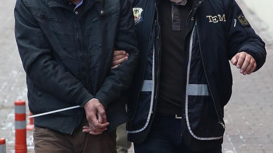 İhraç edilen polislere FETÖ operasyonu