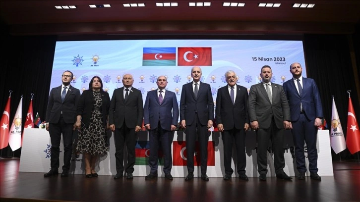 İktidardaki Yeni Azerbaycan Partisinden AK Parti'ye destek ziyareti