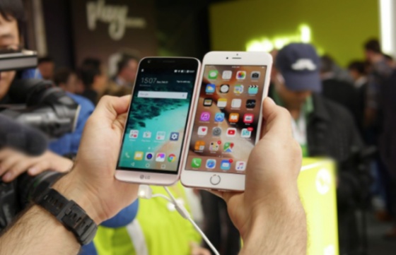 LG G5 ile Apple iPhone 6s Plus karşı karşıya