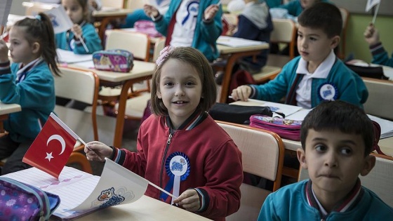 'İlkokullarda okul yemeği programına başlanacak'