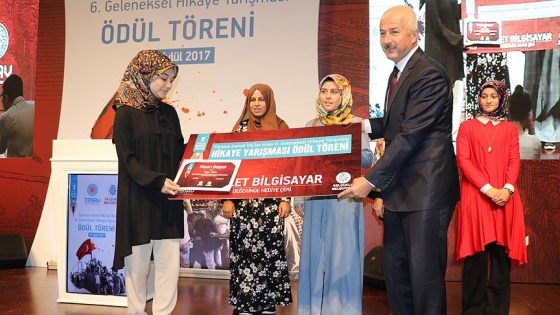 İmam hatipliler '15 Temmuz' hikayeleri ile yarıştı