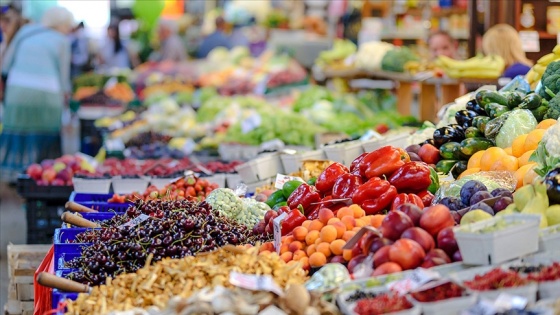 İngiliz süpermarket zinciri Sainsbury's bazı ürünlerin bitebileceği uyarısında bulundu