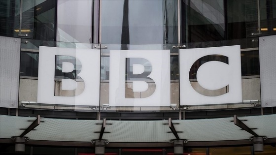 İngiliz yayın kuruluşu BBC 'İslam'a ve Müslüman kadınlara karşı' önyargıyı güçlendirmekle suçlandı