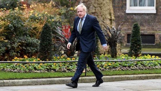 İngiltere Başbakan Johnson'da 'zatürre görülmediği' açıklandı