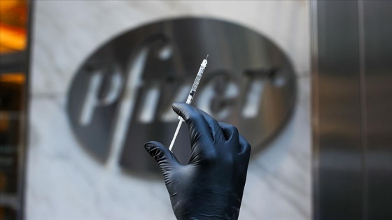 İngiltere&#039;de Pfizer&#039;in BioNTech&#039;le geliştirdiği Kovid-19 aşısı 8 Aralık&#039;ta yapılacak