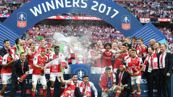 İngiltere Federasyon Kupası Arsenal'in