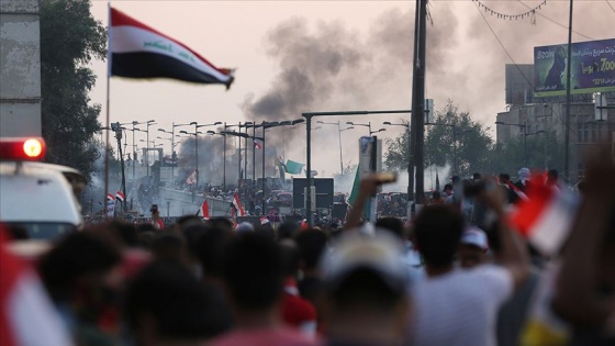 Irak'ta baro ve işçi sendikaları konfederasyonu da protestolara katılıyor