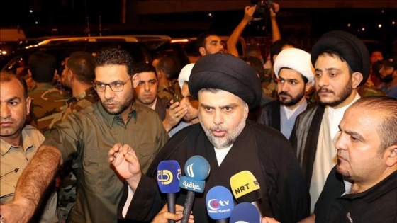 Irak'ta Şii lider Sadr, Necef'teki gösterilere katıldı