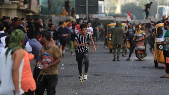 Irak’ta yeniden başlayan hükümet karşıtı gösterilerde 1 kişi öldü