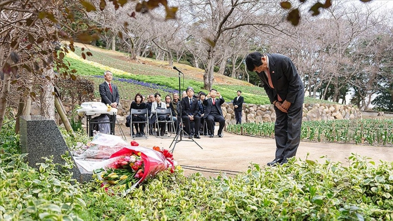 İran'da mahsur kalan Japonların Türkiye tarafından kurtarılmalarının 40. yılında tören düzenlen