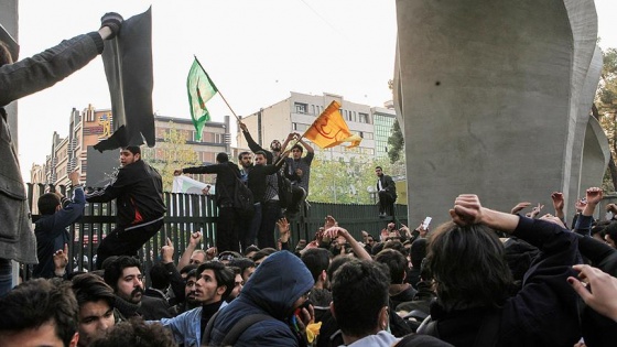 İran'daki protestolarda 23 kişi öldü