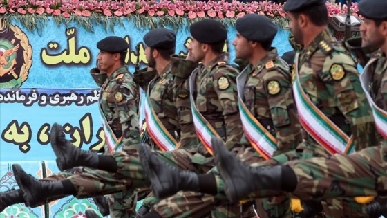 'İran kara, deniz ve hava sahasını aktif şekilde savunmaya kararlı'