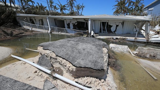 Irma kasırgasının vurduğu Florida'da bakımevindeki beş kişi öldü