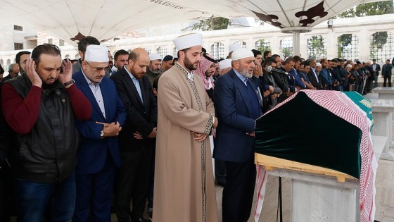 İslam alimi Kubeysi için İstanbul'da cenaze namazı kılındı