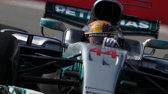 İspanya'da pole pozisyonu Hamilton'ın