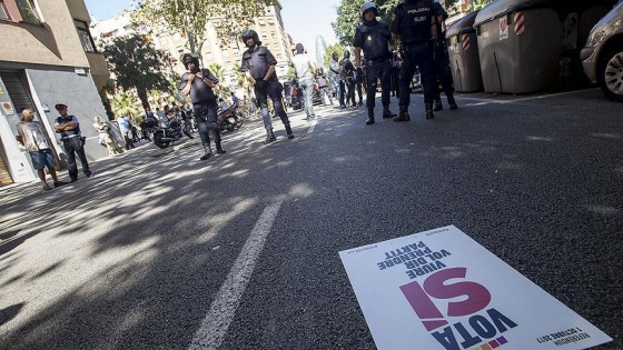İspanyol hükümeti Katalonya'daki gerginliği düşürmeye çalışıyor