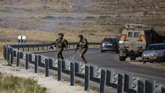 İsrail askerleri Batı Şeria'da 10 Filistinliyi yaraladı