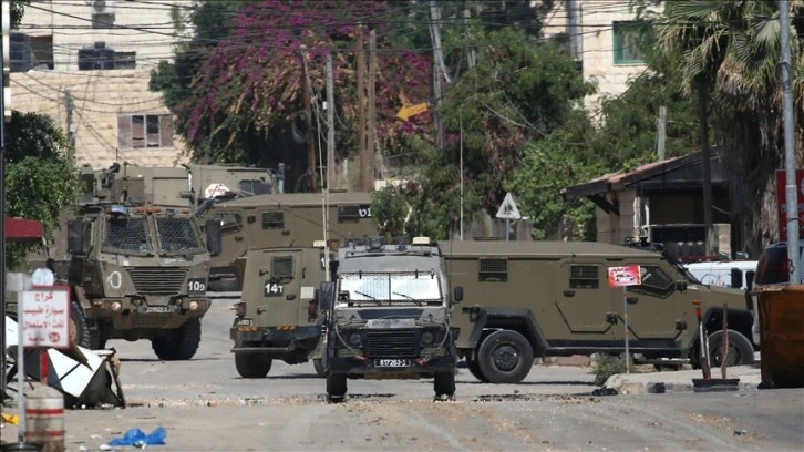 İsrail güçleri Batı Şeria'nın Cenin kentine baskın düzenledi