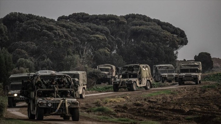 İsrail güçleri işgal altındaki Batı Şeria'da 2 mülteci kampına baskın düzenledi