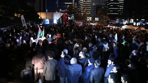 İsrail'in İstanbul Başkonsolosluğu önünde protesto