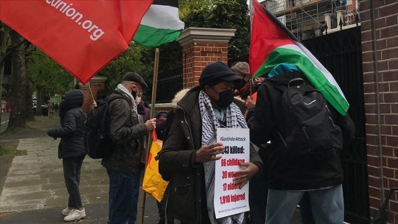 İsrail'in Londra Büyükelçiliği rezidansı önünde protesto gösterisi düzenlendi