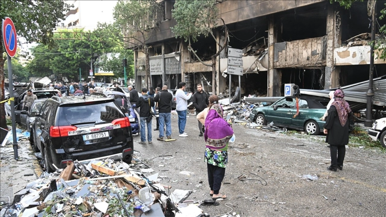 İsrail'in Lübnan'ın güneyine düzenlediği saldırılarda 6'sı sağlık çalışanı 15 kişi öl