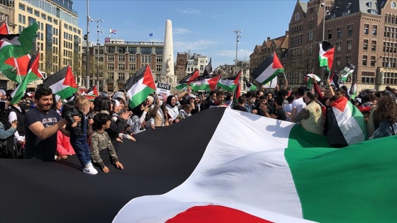 İsrail&#039;in Mescid-i Aksa&#039;daki saldırıları Hollanda&#039;da protesto edildi