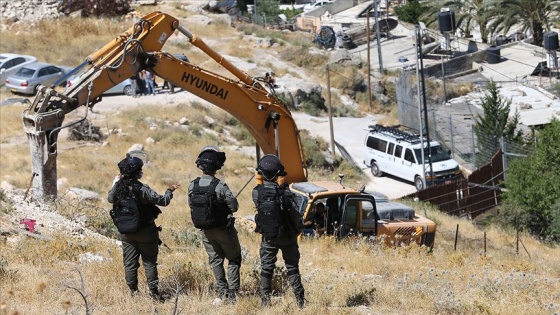 İsrail Kovid-19'a rağmen Filistinlilerin evlerini yıkmaya devam ediyor