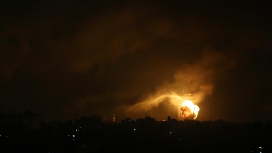 İsrail savaş uçakları yoğun şekilde Gazze’nin kuzeyini bombalıyor