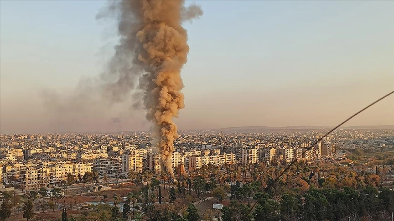 İsrail, Suriye genelinde 100 hedefe hava saldırısı düzenledi