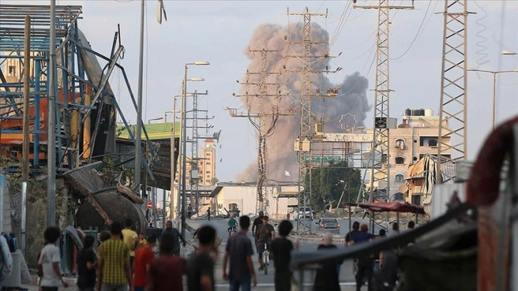 İsrail'in Gazze'ye saldırılarında en az 7 Filistinli öldü