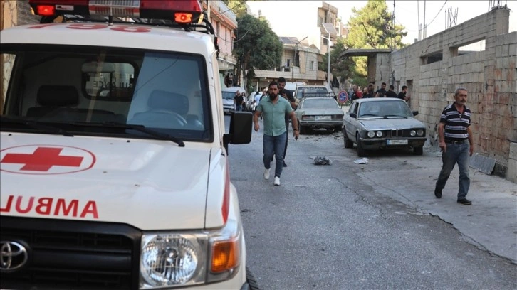 İsrail'in Lübnan'ın güneyine düzenlediği hava saldırısında Suriyeli bir aile hedef oldu