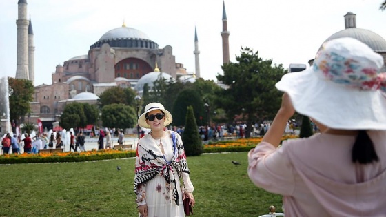 İstanbul 10 ayda 9 milyon yabancı turist ağırladı