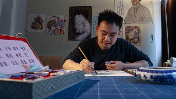 İstanbul'a yerleşen Çinli sanatçı Türk-İslam motiflerini Çin sanatıyla sentezliyor
