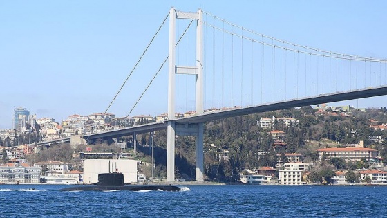 İstanbul Boğazı gemi geçişlerine açıldı