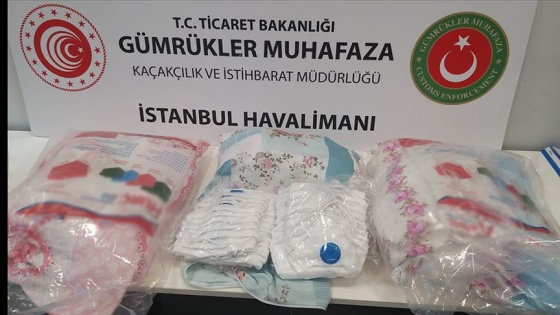 İstanbul'da 554 bin 170 tıbbi maske ele geçirildi